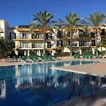 - Cozy Flat With Explendid View. Tavira