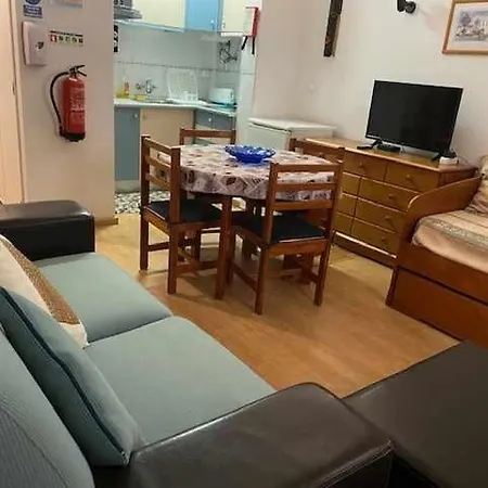 - Cozy Flat With Explendid View. بيت للعطل