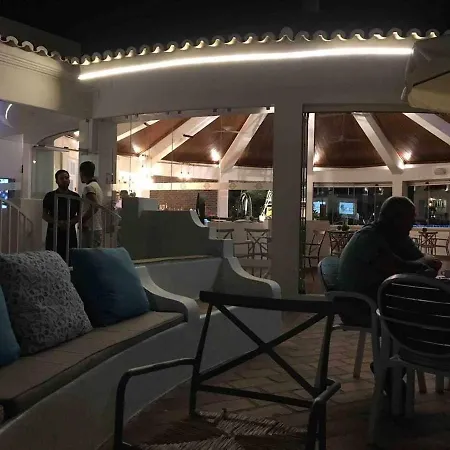 - Cozy Flat With Explendid View Dom wakacyjny *