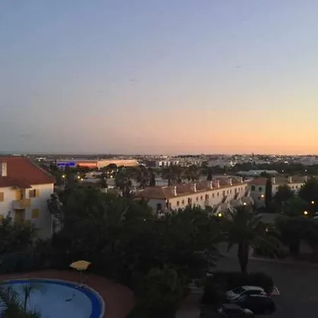 - Cozy Flat With Explendid View. *
