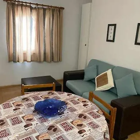 Dom wakacyjny - Cozy Flat With Explendid View.