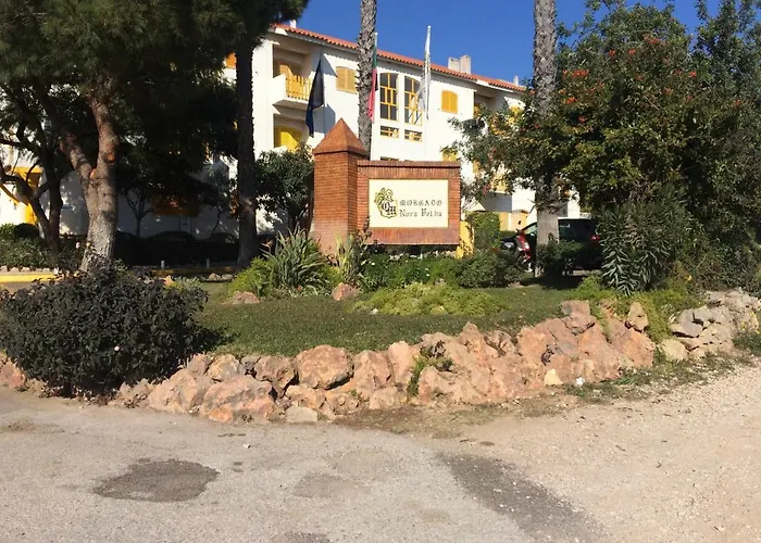 - Cozy Flat With Explendid View. *