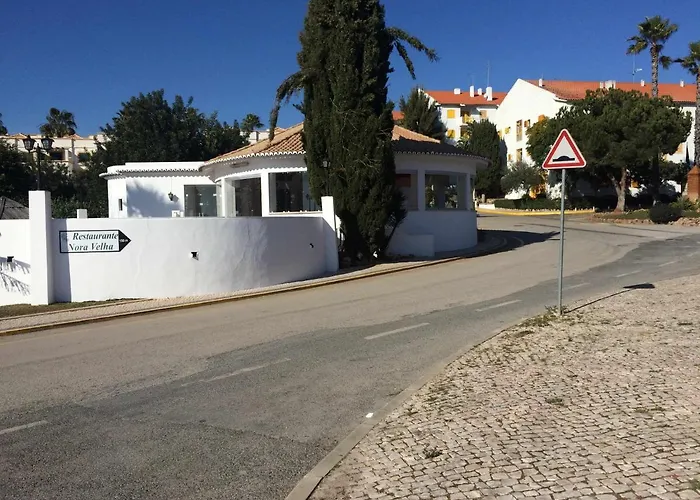 - Cozy Flat With Explendid View. *