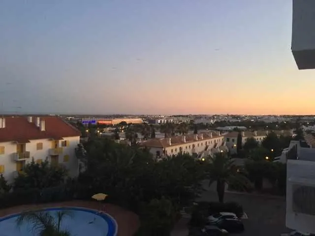 - Cozy Flat With Explendid View. *